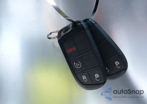 2024 Jeep Compass Limited 4X4 from USA, damaged, VIN 3C4NJDCN7RT176495